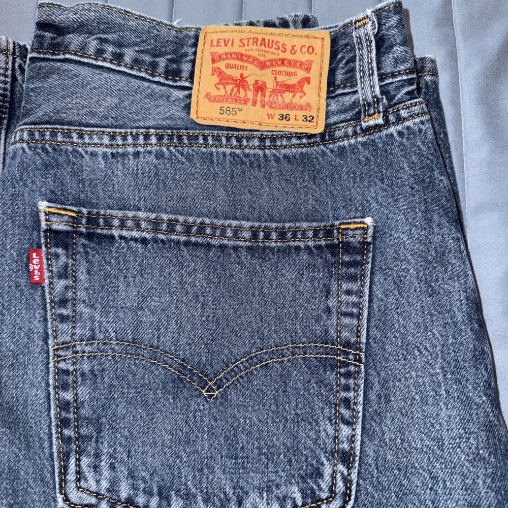 Levis 565 Loose Fit Jeans Mens 36x32 Blue Medium Wash Denim Pants